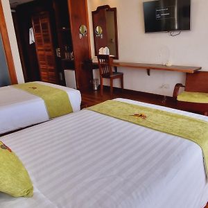 Habitación con 2 Camas Individuales